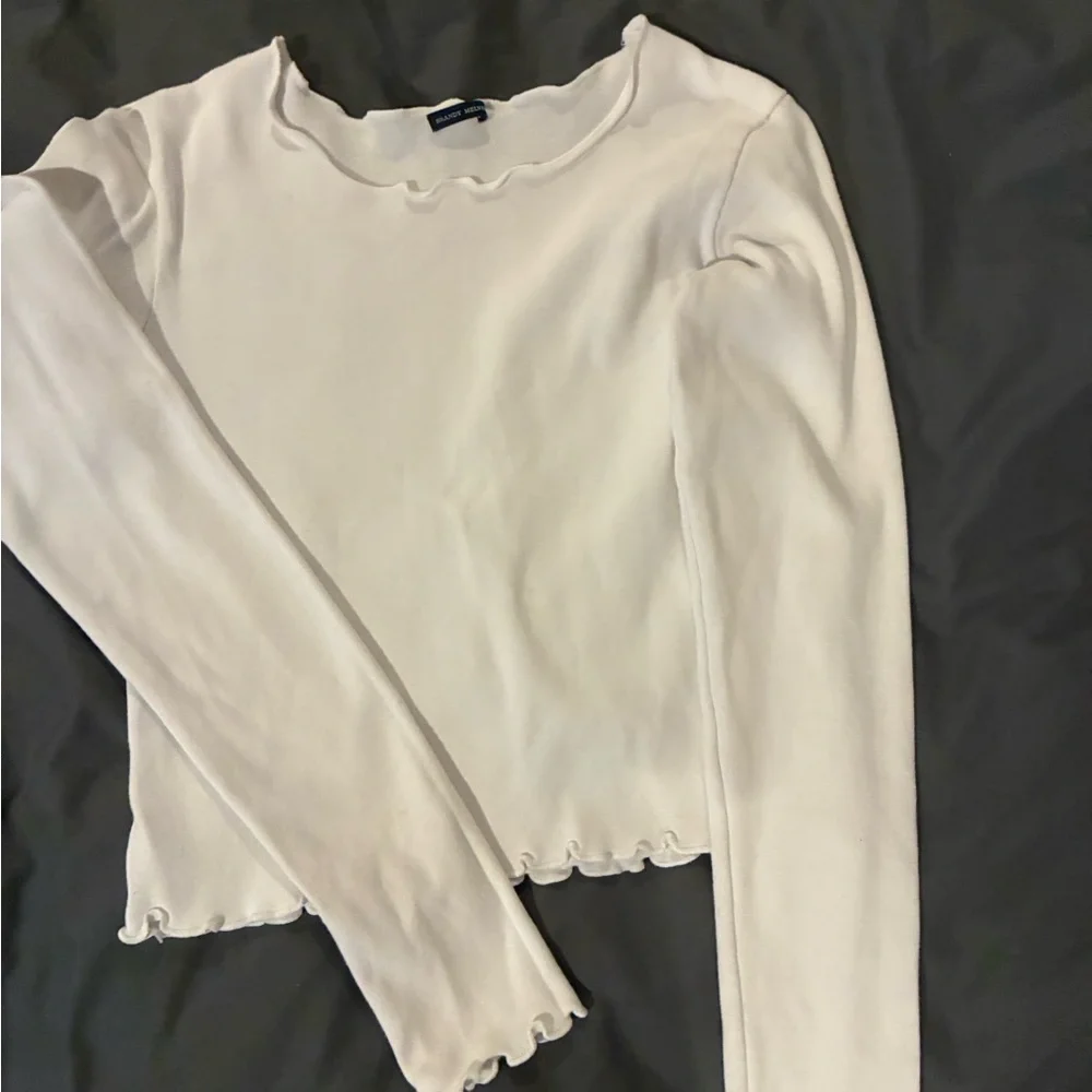 Assorted tops by Brandy Melville - floral, white and sage green - Picture 8 of 8